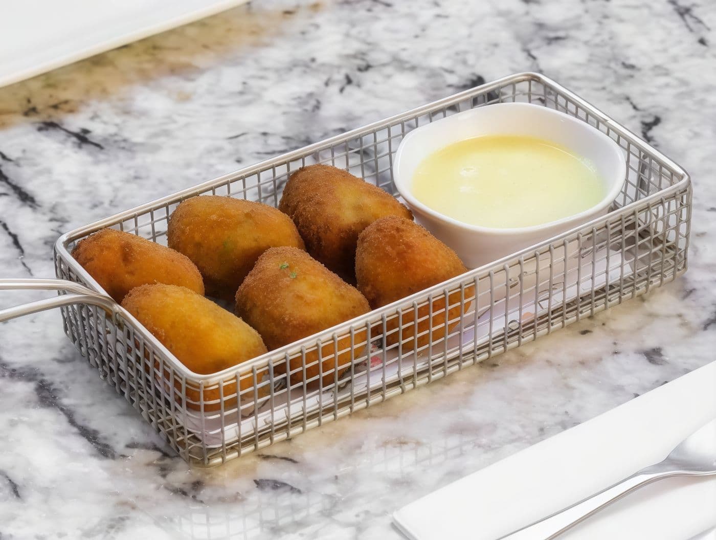 Imagen de Croquetitas de arroz con espinaca y parmesano (6 unidades)
