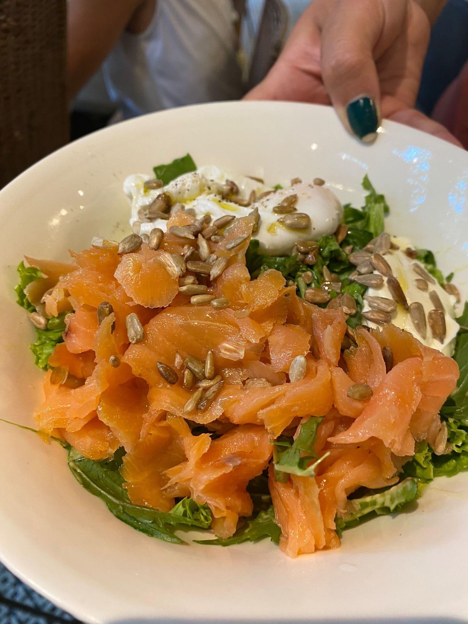 Imagen de Ensalada de salmón ahumado