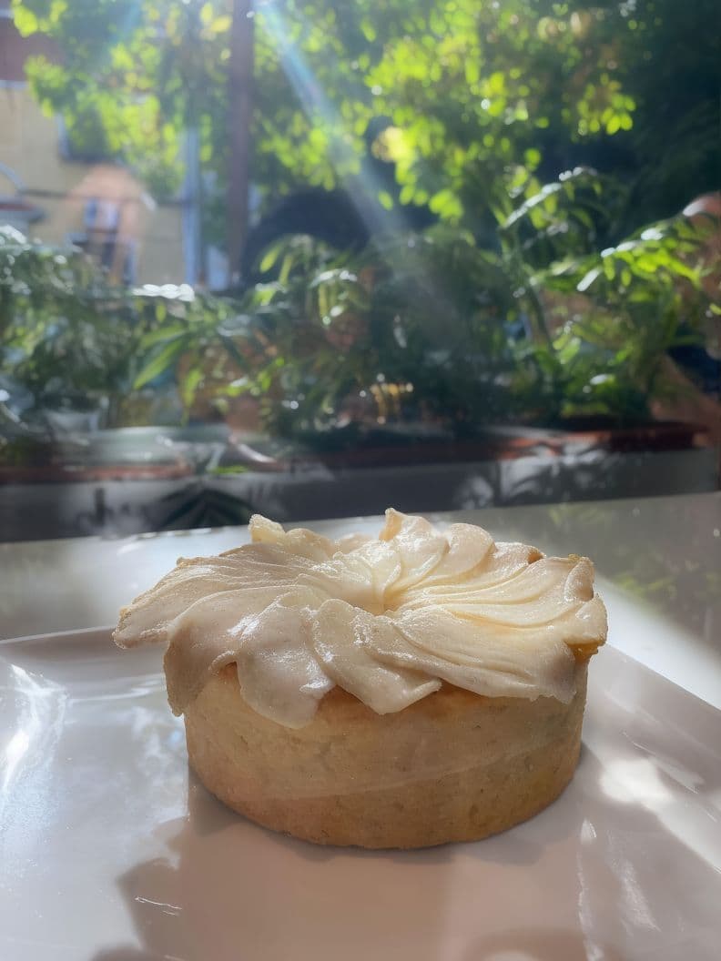 Imagen de Tartaleta de crema pastelera y manzanasin azúcar