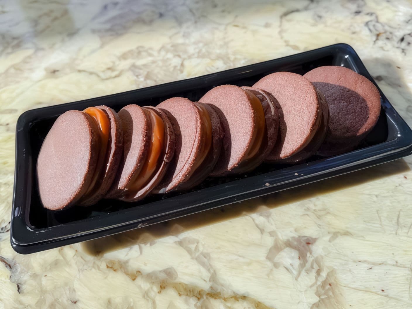 Imagen de Estuche de alfajores de chocolate y dulce de leche
